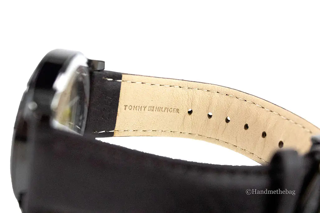 Tommy Hilfiger The Essentials Brown Strap Grey Dial Watch - Anti Spier