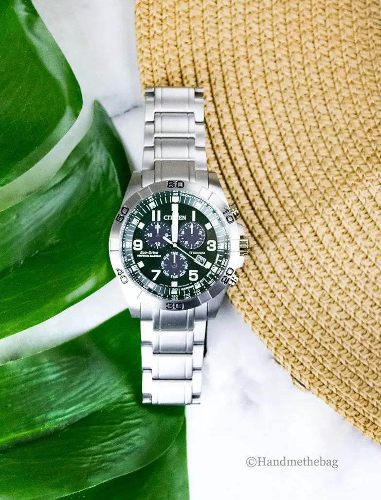 Citizen Weekender Sport Eco-Drive Green Dial Stainless Steel Watch - Anti Spier