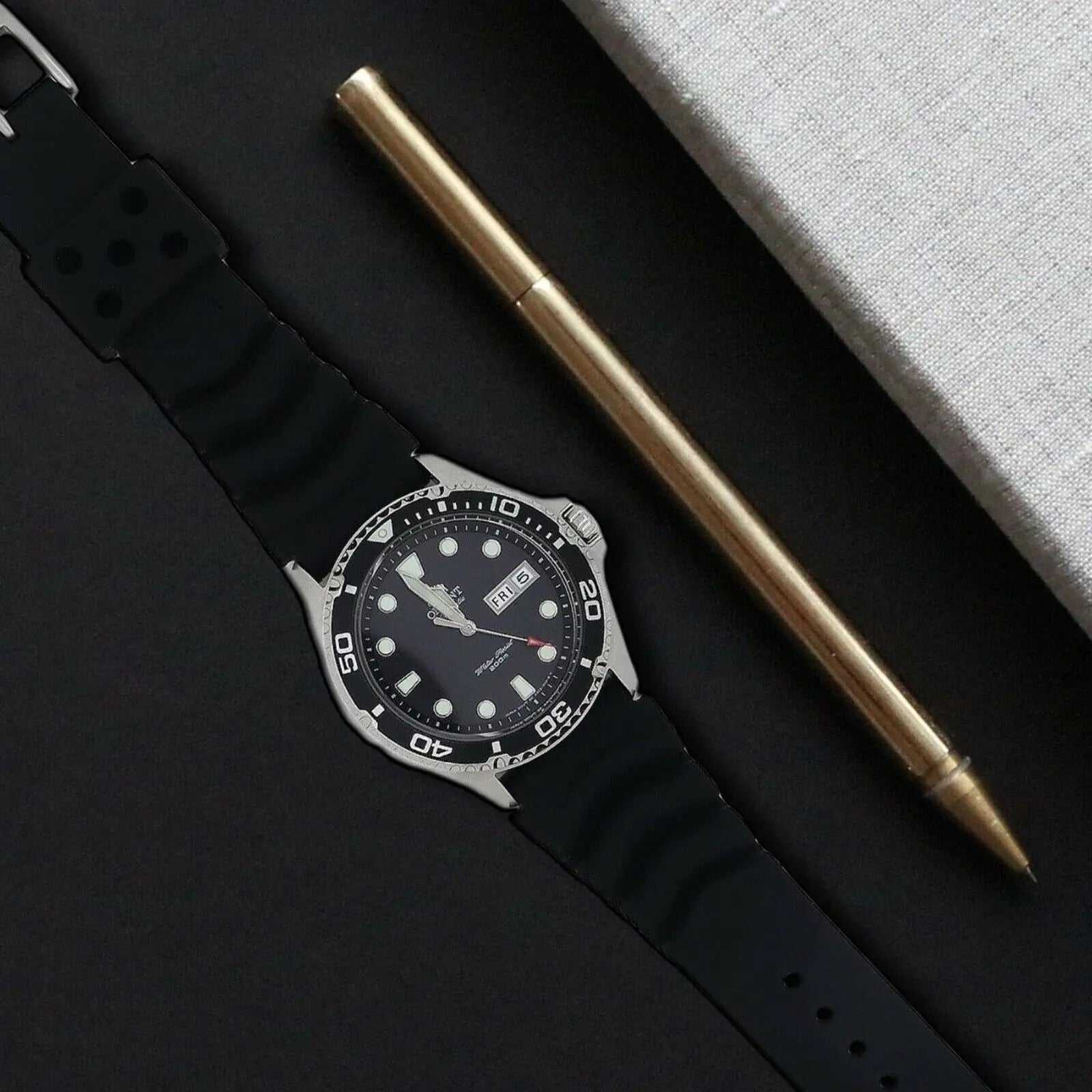 18mm 20mm 22mm Soft Silicone Watch Band Divers Replacement Strap Quick Release - Anti Spier 