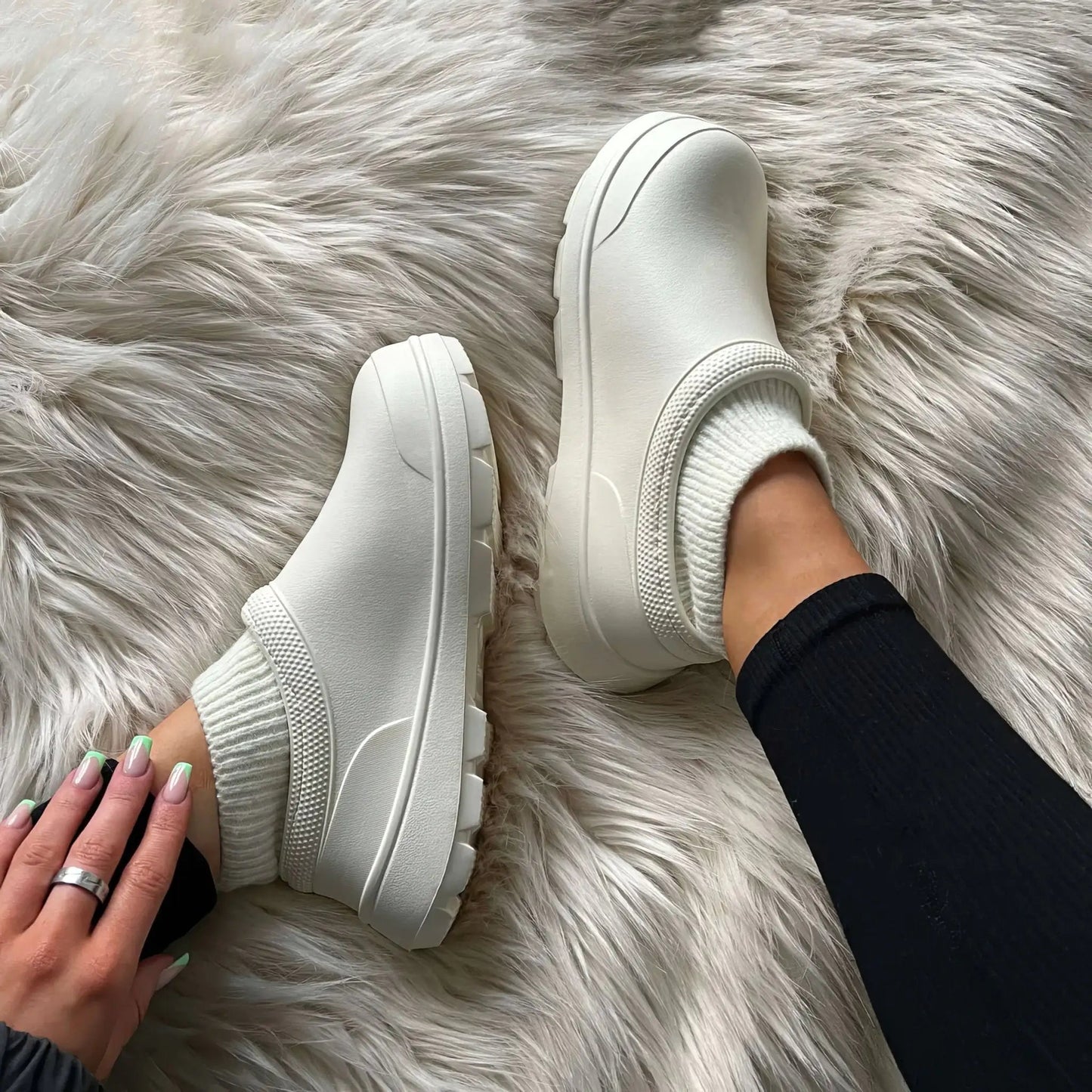 Stylish Anti-Slip Shoe Anti Spier