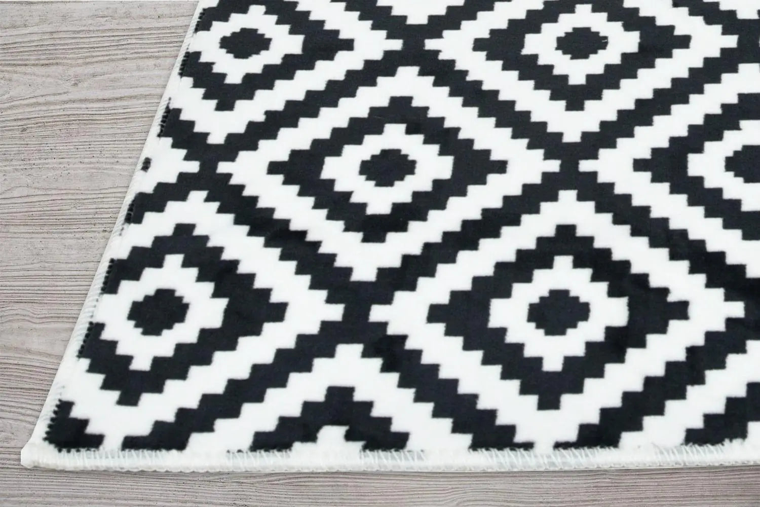 Aksu Non-Slip Floor Carpet 120X180 Pyramid Anti Spier