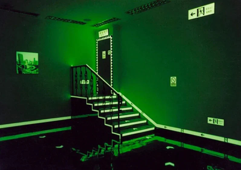 2PC Luminous Tape Self Adhesive Glow In The Dark Wall Sticker Fluorescent Light Anti Spier