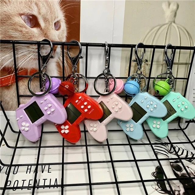 Retro Game Console Keychain Built-in 7 Games Anti Spier